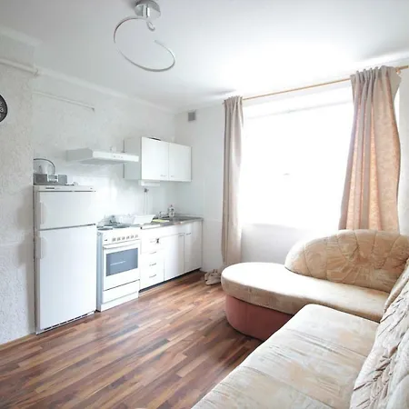 Charming 1-bedroom City